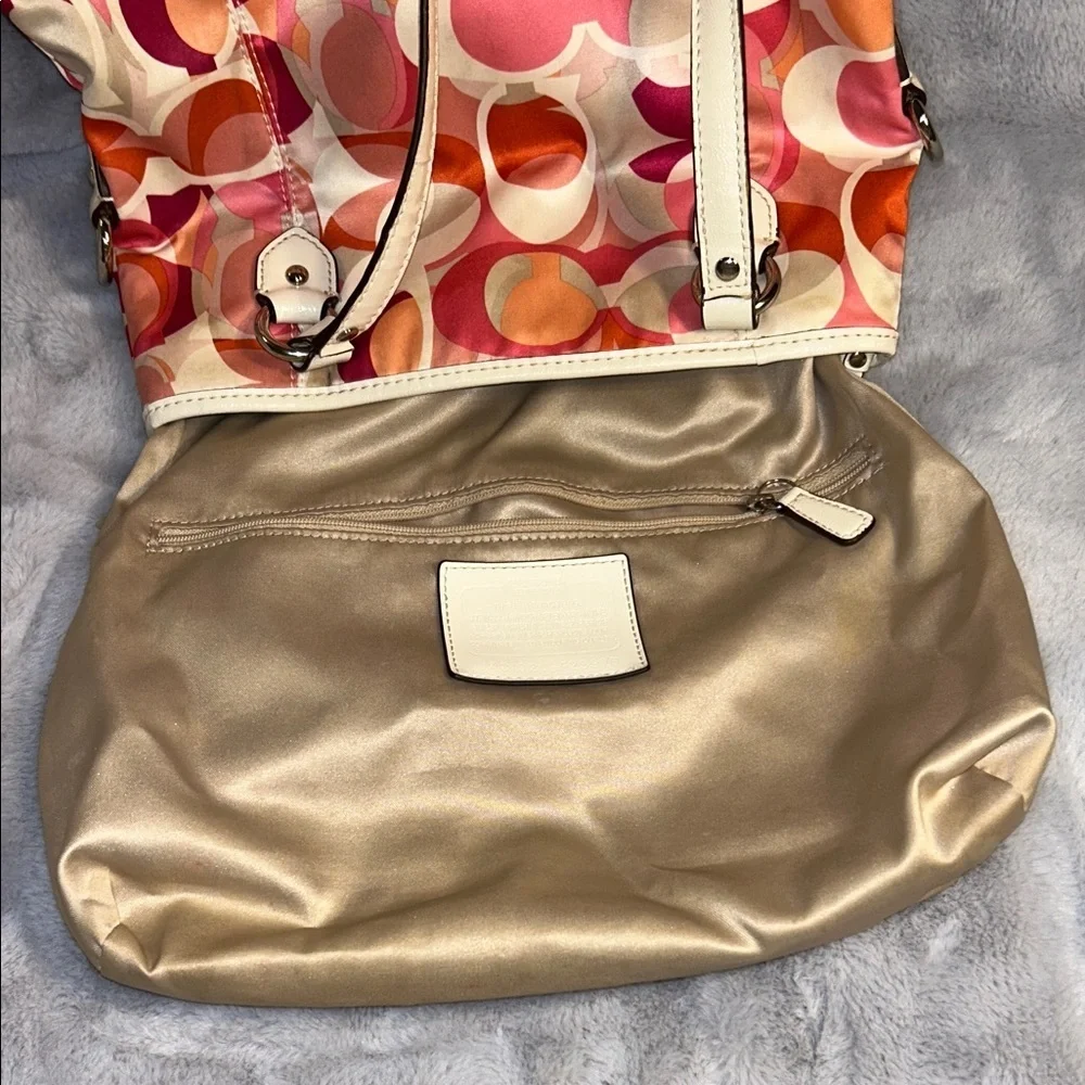 COACH F23970 Mia Daisy Kaleidoscope Purse